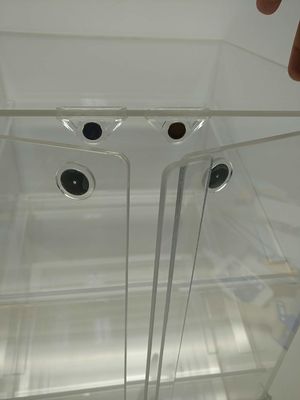 Царапина витринного шкафа пирожного 3 ярусов акриловая устойчивая для печенья подачи собственной личности